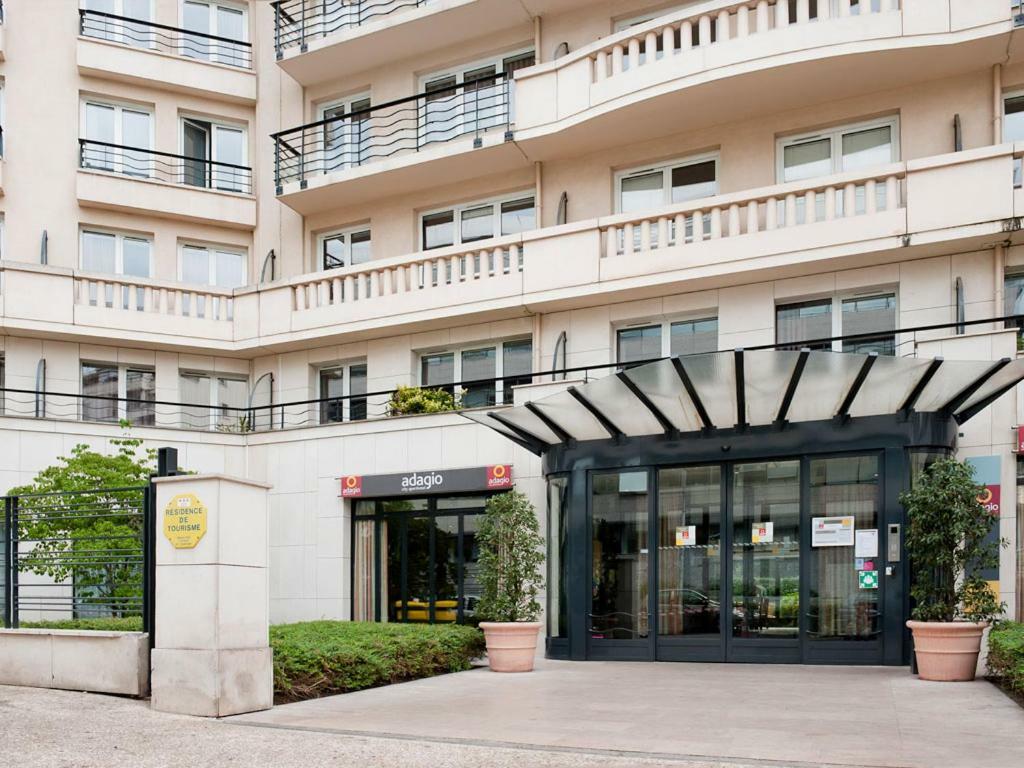 Aparthotel Paris 15 Porte De Versailles Иси-ле-Мулино Екстериор снимка